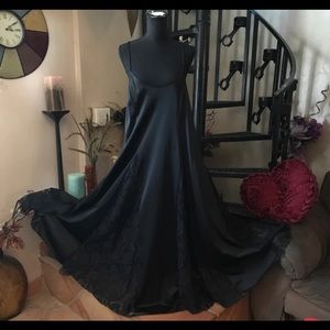 NWT Full Sweep Flair Lace Panels Long Maxi Nightgown Slip Dress Chemise Plus